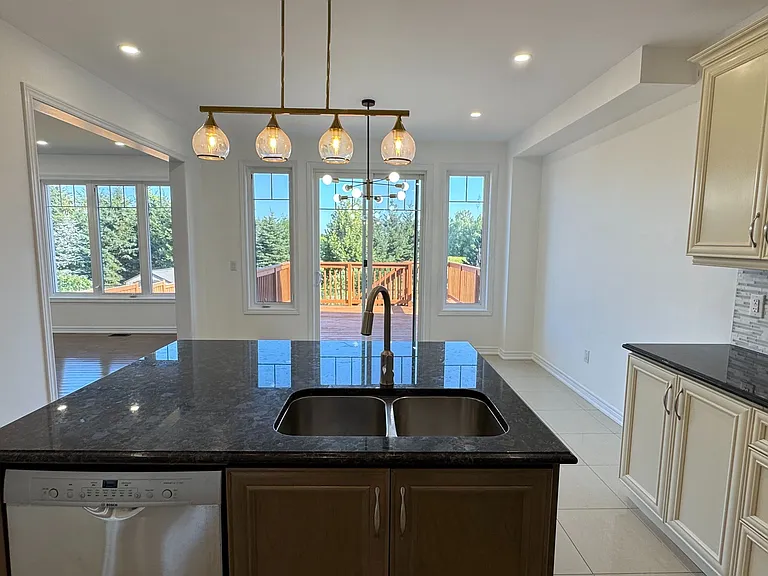 32 Philips Lake Ct — Photo 10