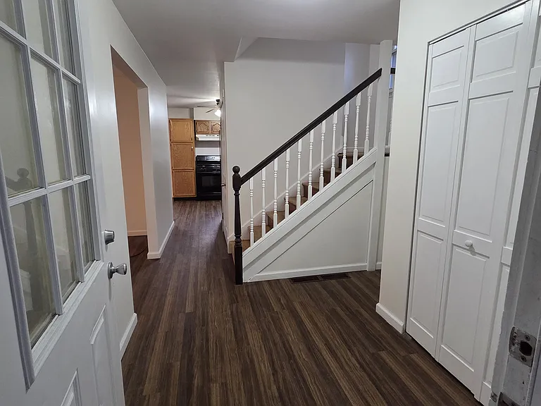 119 Hampden Rd — Photo 2