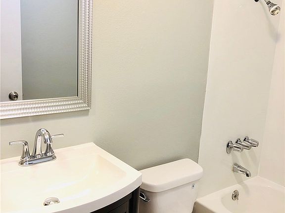 3rd image of 20234 Cantara St Unit 145