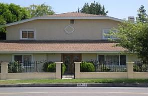 2nd image of 5432 Woodman Ave