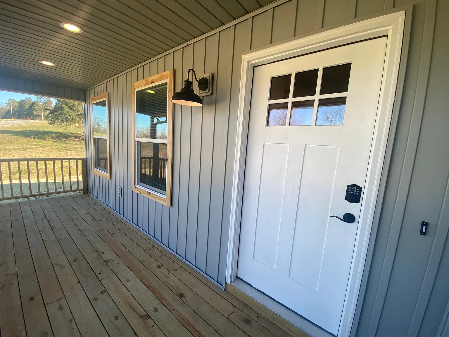 3 bed, 2.5 bath, 1600 sqft, $2,300 — Photo 3
