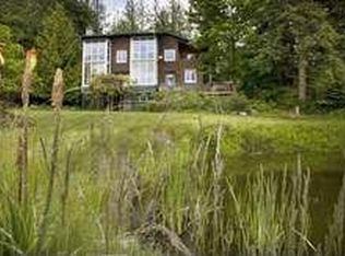 2020 Enchanted Forest Rd, Eastsound, WA 98245