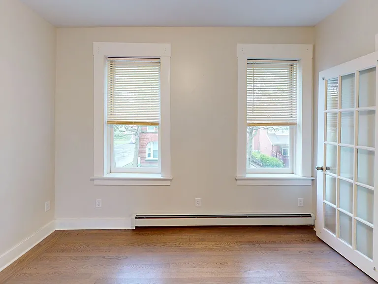 335 John St #2 — Photo 6