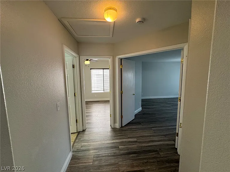 10034 Chinook Gale Ct — Photo 20
