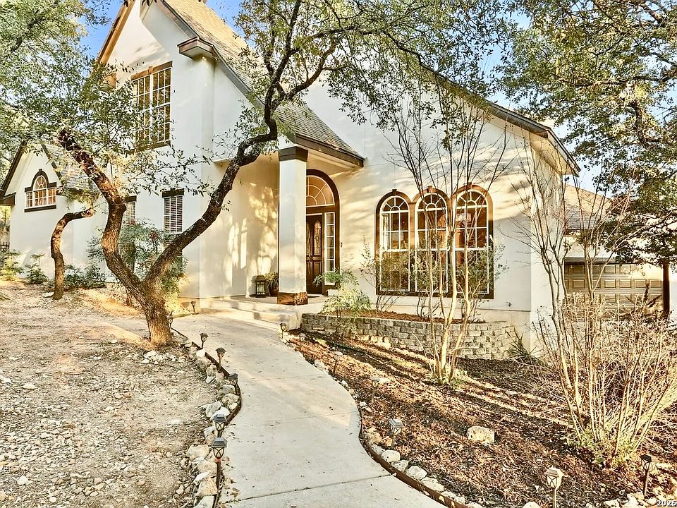 1st image of 8218 PLUM VALLEY DR