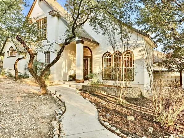 8218 PLUM VALLEY DR, San Antonio, TX 78255