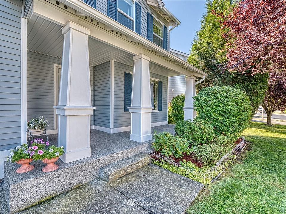 1st image of 18513 94th Ave E