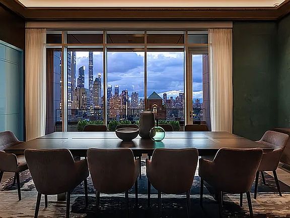 4th image of 1059 3rd Ave APT 14B