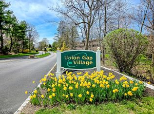 4 N Slope, Clinton, NJ 08809