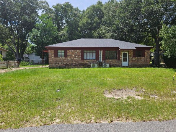 287 Oak Ln
