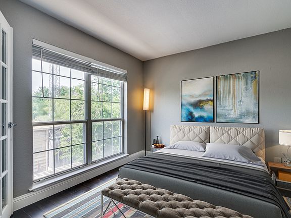 5th image of 4303 Buena Vista St APT 304