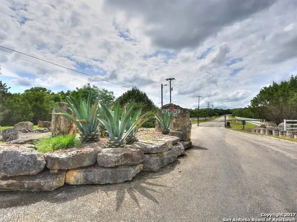 448 Lets Roll Dr, Fischer, TX 78623