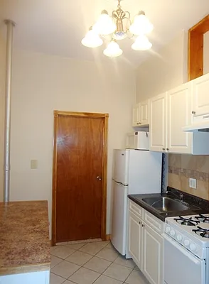 Rented by New York Residence | media 13