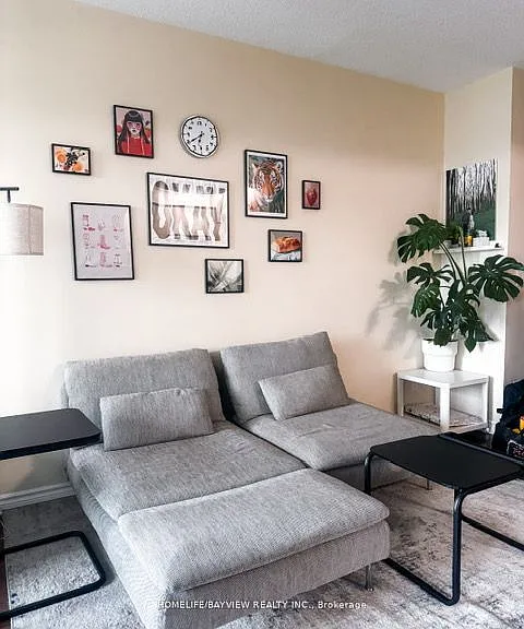 18 Holmes Ave #501 — Photo 17