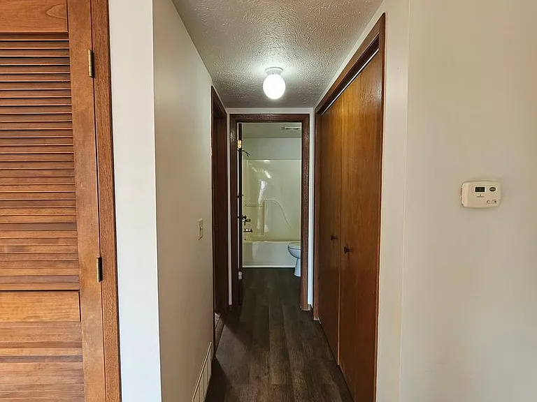 Affordable Apartment Community Comfortable Living in a Convenient Location — Photo 10