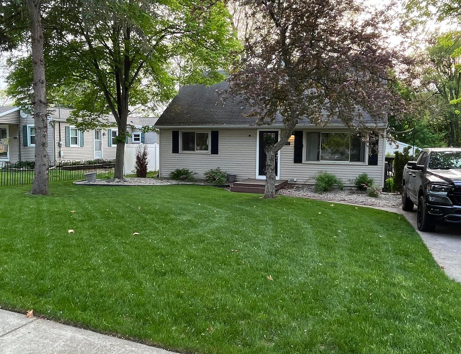 507 N Bridge St, Dewitt, MI 48820 Zillow