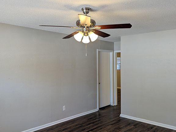 5th image of 2558 Duringer Rd