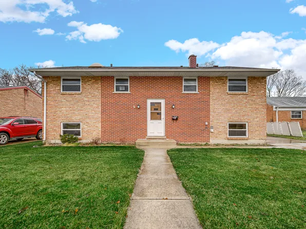 129 Cambridge Ln, Glendale Heights, IL 60139