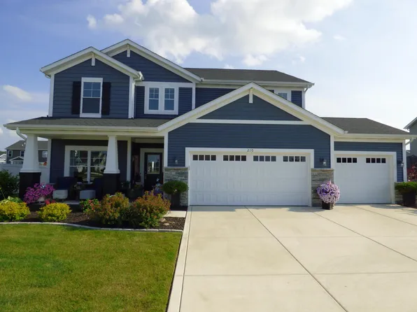 210 Sweetbay St, Valparaiso, IN 46385