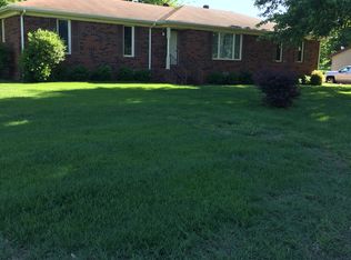 101 Country Club Ln, Princeton, KY 42445