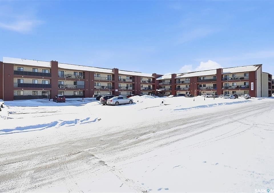 1st image of UNIT 214-111 Wedge ROAD