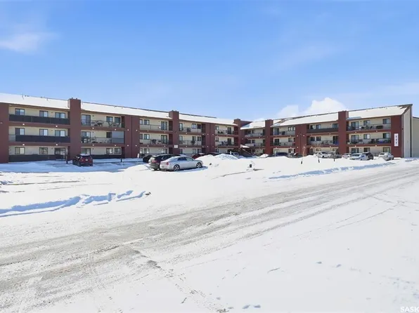 UNIT 214-111 Wedge ROAD, Saskatoon, SK S7L 6S8