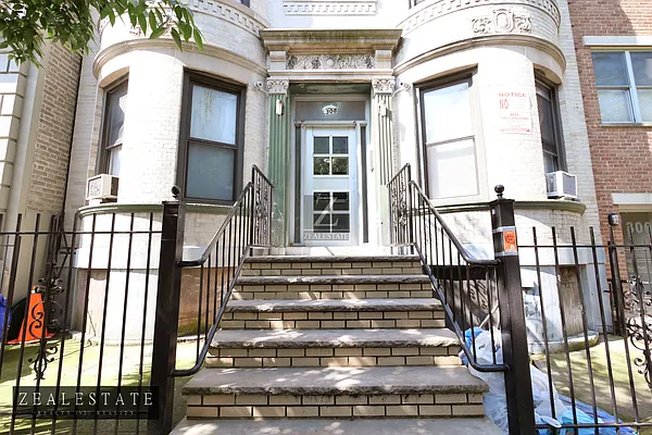 Rented by ZealEstate Group Inc | media 46