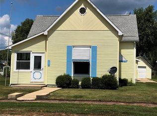 107 E Pilot St, Ridge Farm, IL 61870