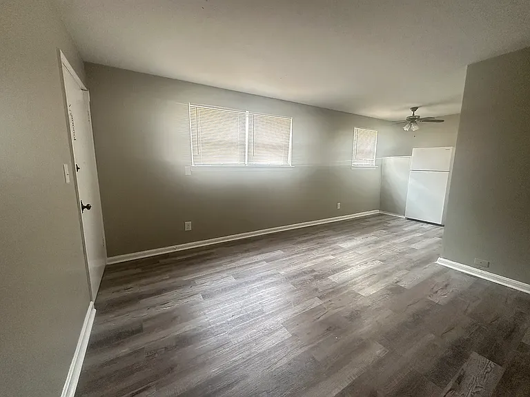 3008 Mid Dale Ln #2 — Photo 7