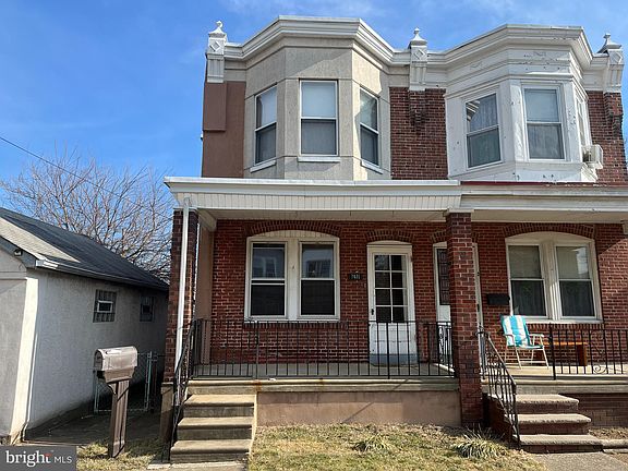 2nd image of 7431 Lawndale Ave