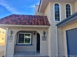16842 Sims Ln, Huntington Beach, CA 92649