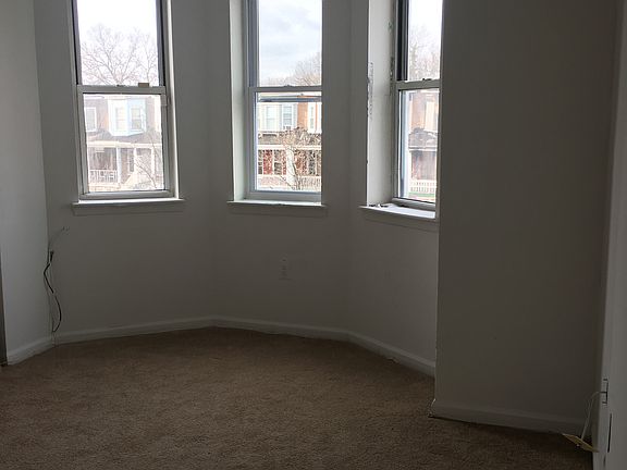 4th image of 3617 W Belvedere Ave