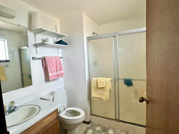 40 Basque Rd, Orovada, NV 89425