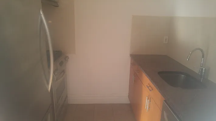 Rented by Downtown Mgt & Realty LLC | media 2