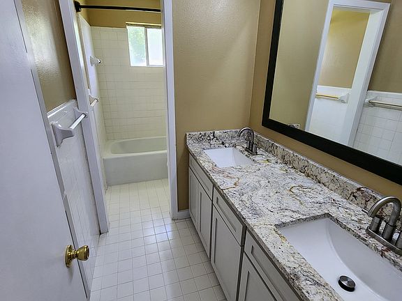 5th image of 1408 Ryan Chapel Rd