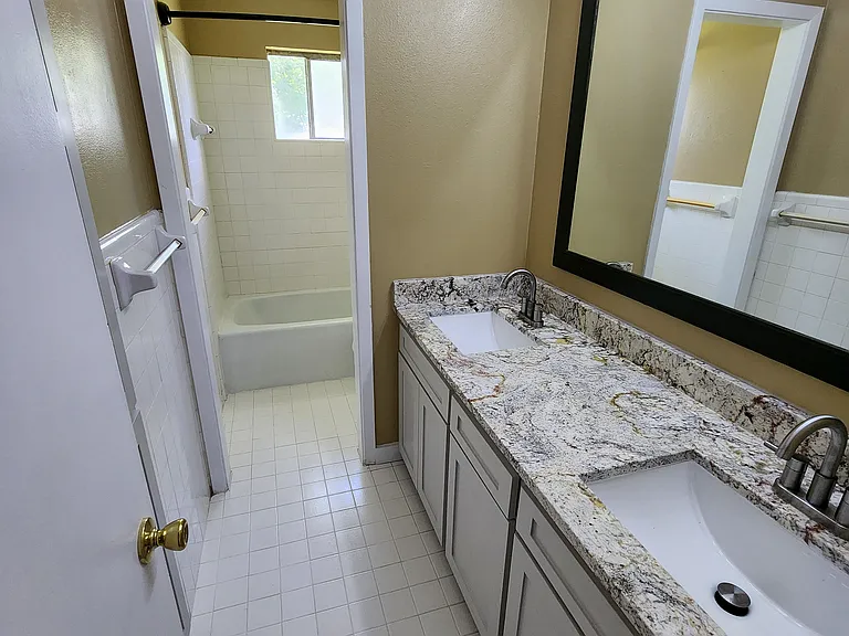 1408 Ryan Chapel Rd — Photo 5