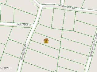 848 Mahogany Dr, Dingmans Ferry, PA 18328