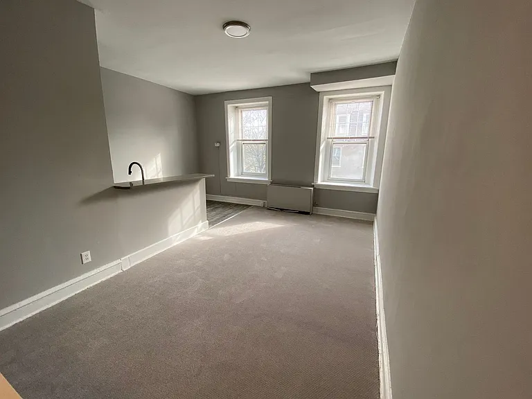 7942-44-46 Germantown Ave — Photo 33