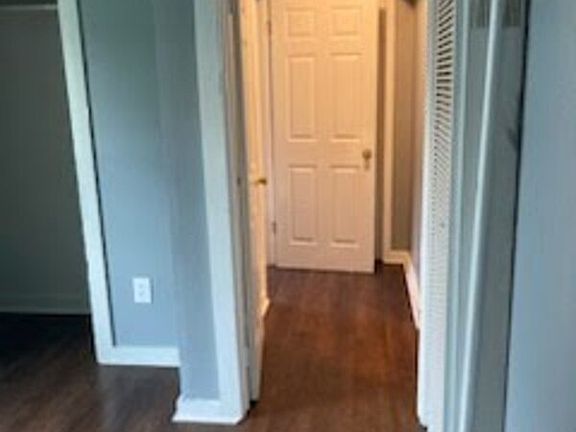5th image of 408 1st St Unit 2