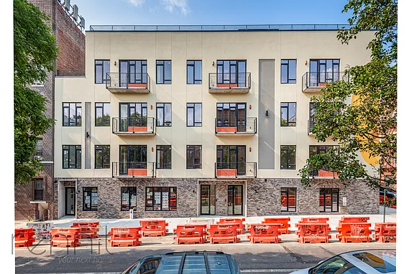 Rented by Rennit Inc. | media 14