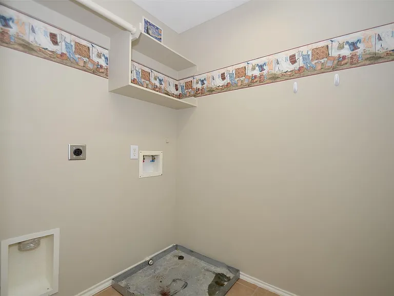 5606 Claybeck Ln — Photo 28