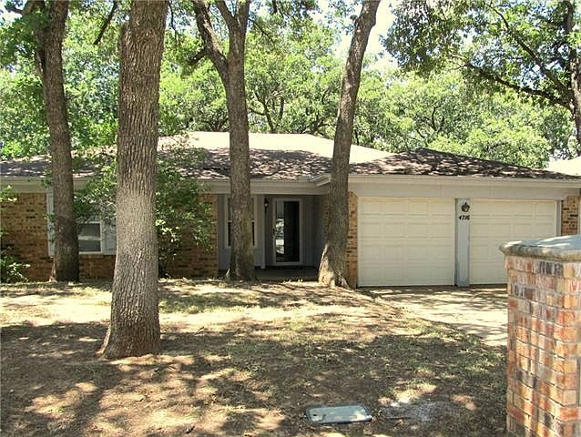 1st image of 4716 Crestmont Ct