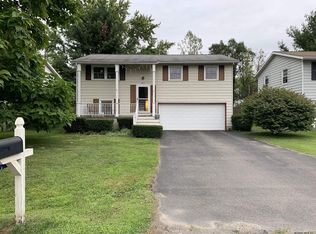 11 Market St, Scotia, NY 12302