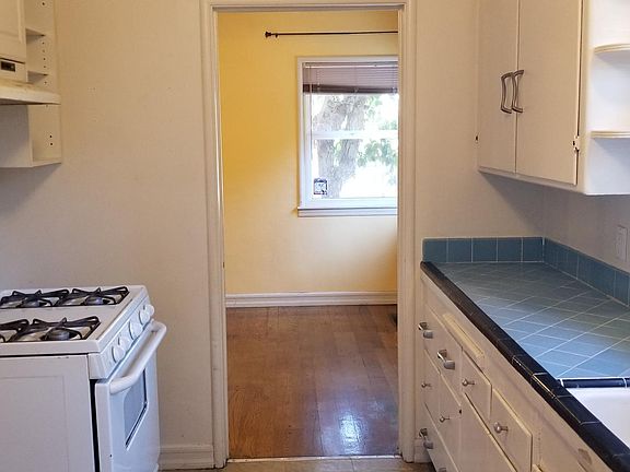 2nd image of 6159 Seminary Ave