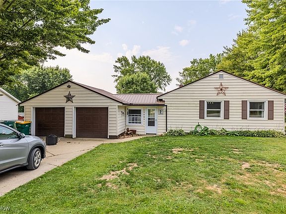 3rd image of 6208 Austin Dr