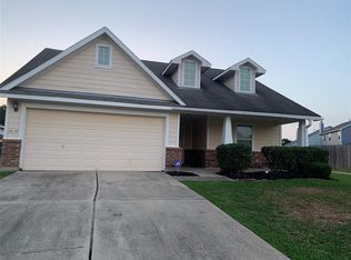 2049 Briar Grove Dr, Conroe, TX 77301