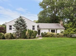 200 Waverly Rd, Scarsdale, NY 10583