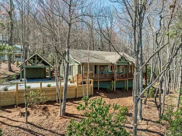 178 Birdnest Road, Sapphire, NC 28774