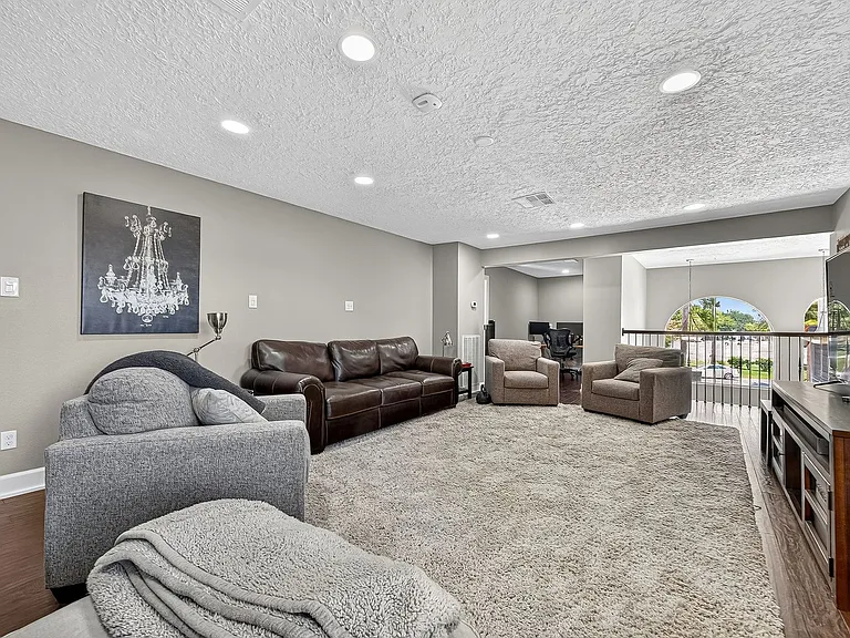 5815 Green Terrace Ln — Photo 37