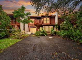 14755 SW 74th Ln, Miami, FL 33193